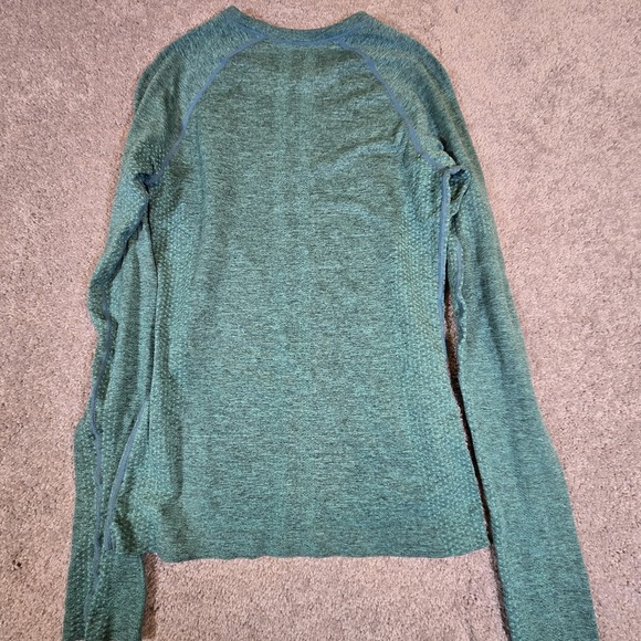 FIGS Salta Seamless Long Sleeve Top Underscrub Womens Size XS Gray Performance - Picture 3 of 9